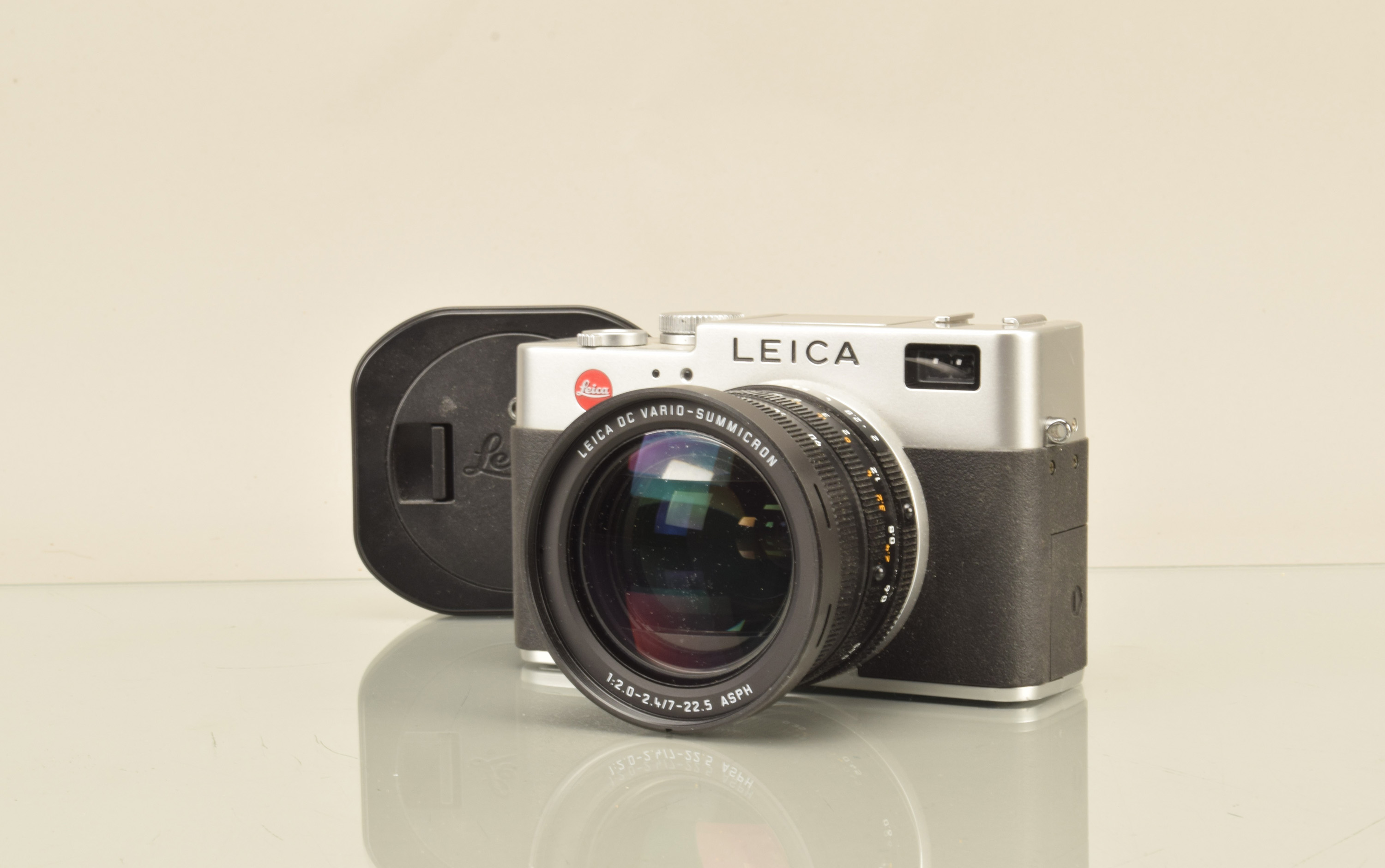 Photographica & Cameras Auction