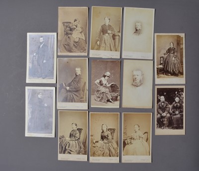 Lot 59 - Cartes-de-Visite
