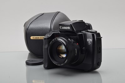 Lot 203 - A Canon EOS 5 SLR Camera