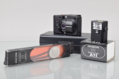 Lot 218 - An Olympus XA Compact Camera