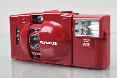 Lot 219 - A Red Olympus XA 2 Compact Camera