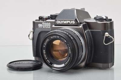 Lot 238 - An Olympus OM 2000 Spot Metering SLR Camera