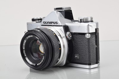 Lot 243 - An Olympus OM-1n SLR Camera