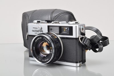 Lot 244 - An Olympus 35 DC Rangefinder Compact Camera