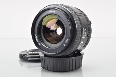 Lot 264 - A Nikon AF Nikkor 24mm f/2.8D Lens