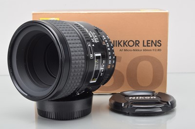Lot 269 - A Nikon AF Micro Nikkor 60mm f/2.8D Lens