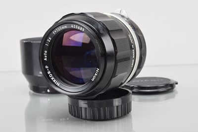 Lot 270 - A Nikon Nikkor-P 105mm f/2.5 Pre Ai Lens