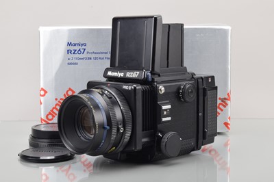 Lot 290 - A Mamiya RZ67 Professional II Camera
