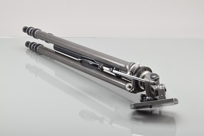 Lot 397 - A Gizo Tripod