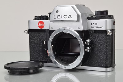Lot 421 - A Leitz Leica R3 Electronic SLR Camera Body
