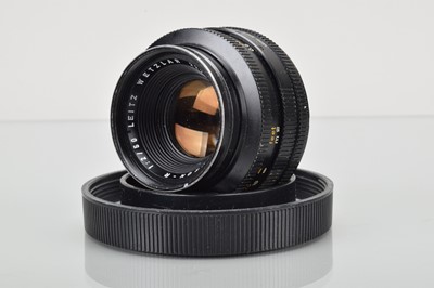 Lot 422 - A Leitz Wetzlar Summicron-R 50mm f/2 Lens