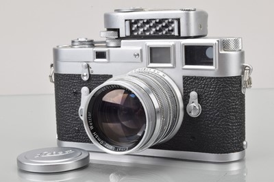 Lot 424 - A Leitz Wetzlar Leica M3 Rangefinder Camera