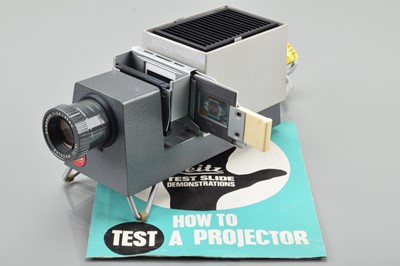 Lot 477 - A Leitz Wetzlar Pradix Slide Projector