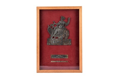 Lot 213 - A 19th Century lead London Assurance presentation Firemark