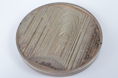 Lot 33 - A Cathedral of St Michael and St Gudula medallion