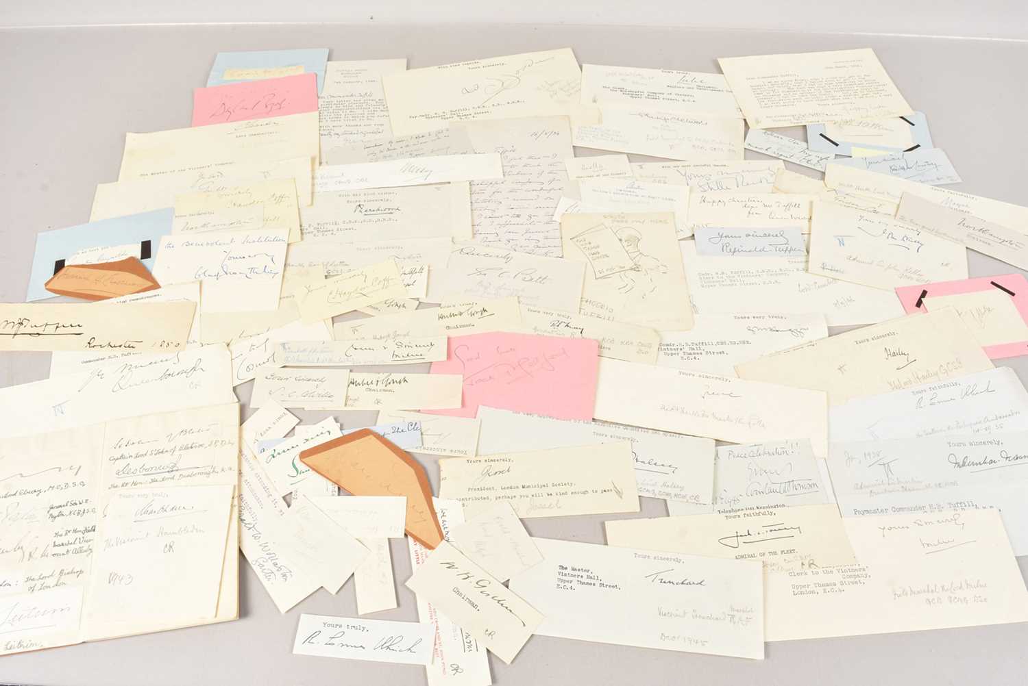 Lot 60 - A collection of 20th Century Signatures