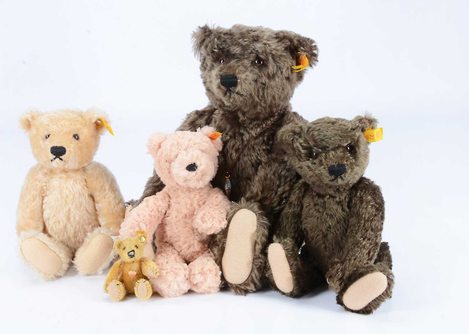 Lot 36 - Five Steiff yellow tag teddy bears