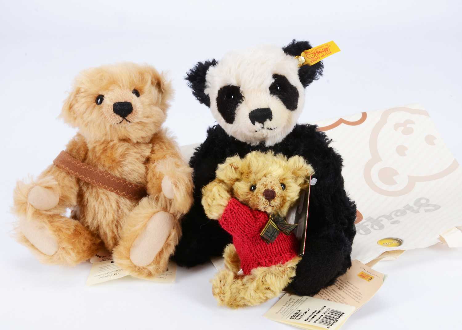 Lot 43 - Two Steiff teddy bears