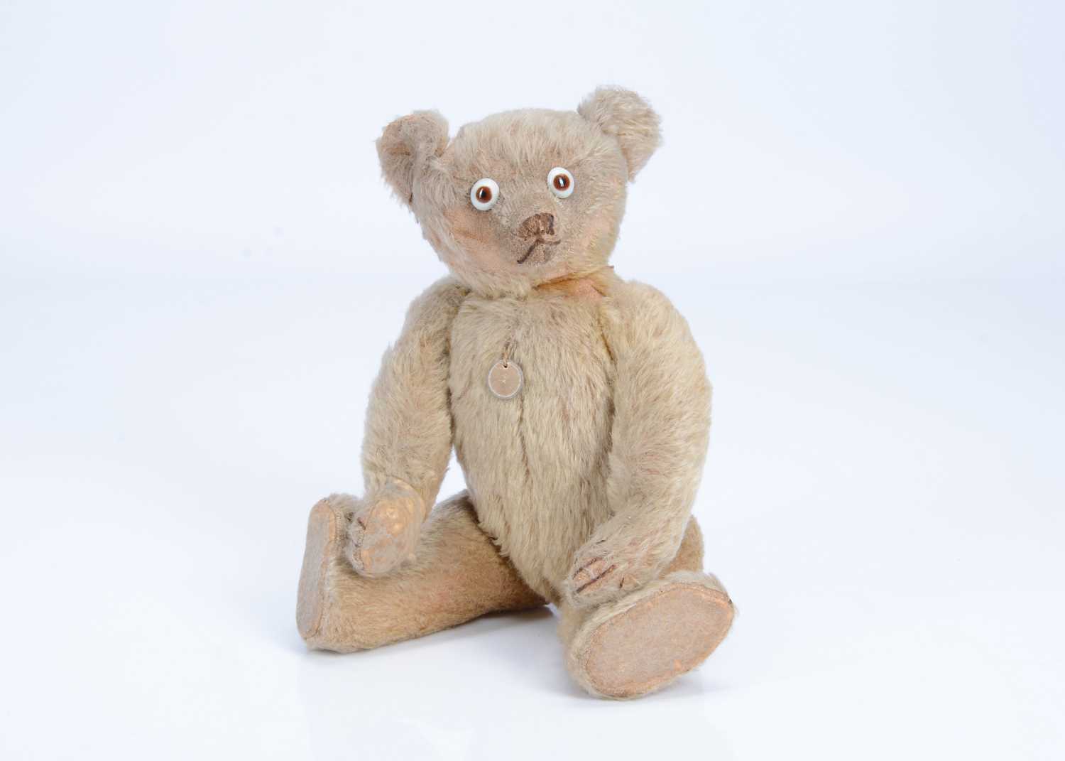 Lot 58 - A rare British googly-eyed teddy bear possibly Farnell for Einco, circa 1915
