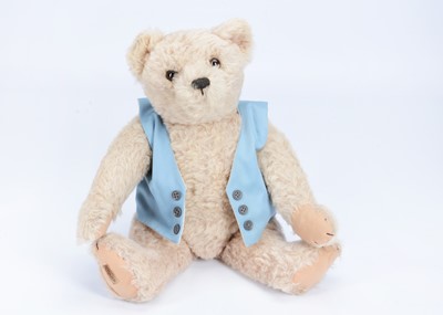 Lot 75 - A 1930s Alpha Farnell teddy bear