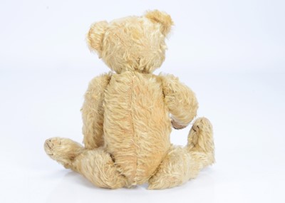 Lot 76 - A Farnell teddy bear, 1915/1920