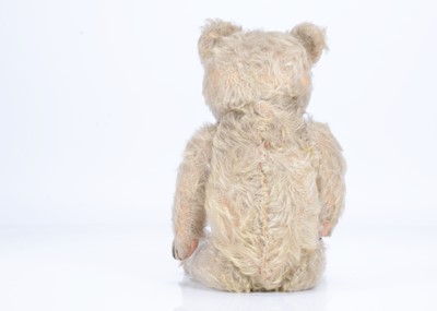 Lot 78 - A 1930s musical teddy bear, probably German