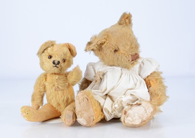 Lot 107 - A 1930s Chad Valley teddy bear