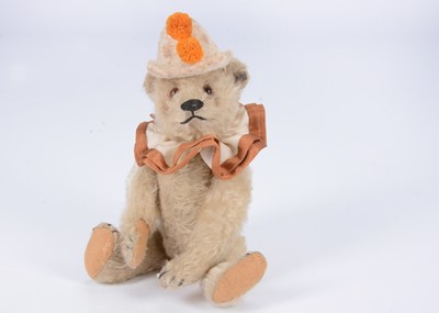 Lot 151 - A rare small Steiff Teddy Clown bear, circa 1926