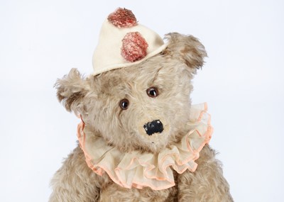 Lot 157 - A rare large Steiff brown tipped mohair Teddy Clown bear, with provenance circa 1927