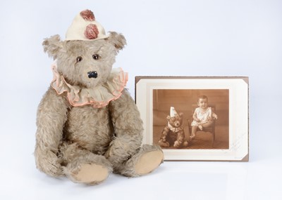 Lot 157 - A rare large Steiff brown tipped mohair Teddy Clown bear, with provenance circa 1927