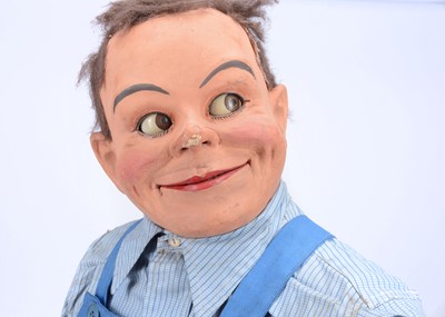 Lot 184 - A rare Leonard Insull papier-mâché ventriloquist boy puppet