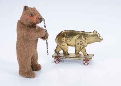 Lot 278 - A German dancing bear candy container, circa 1910