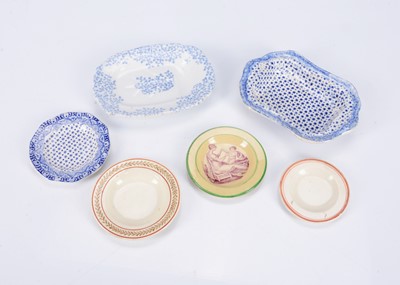 Lot 485 - 19th century dolls’ dinner plates
