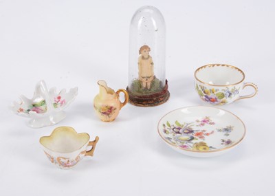 Lot 495 - Doll’s or miniature porcelain