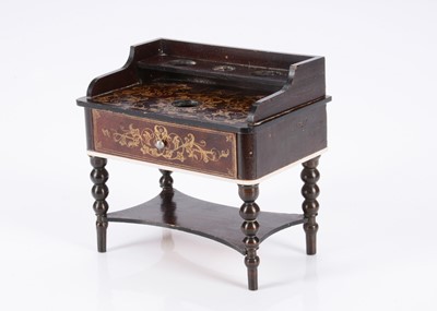Lot 535 - An 19th century Waltershausen dolls’ house washstand