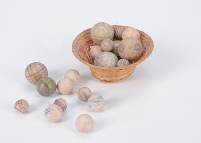 Lot 551 - A quantity of 19th century clay marbles