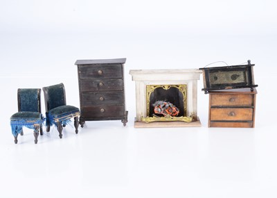 Lot 735 - 19th century dolls’ house furniture