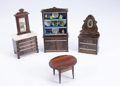 Lot 742 - Waltershausen type dolls’ house furniture