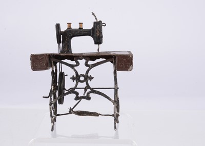 Lot 800 - A German larger scale dolls’ house soft metal sewing machine