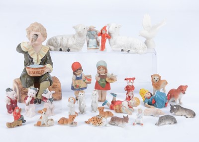 Lot 989 - Bisque figures and animals
