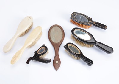 Lot 1100 - Doll's mirrors and brushes