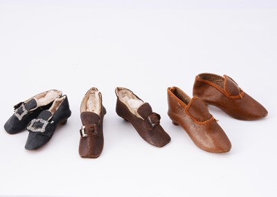 Lot 1109 - Three pairs of late 19th century heeled doll's shoes