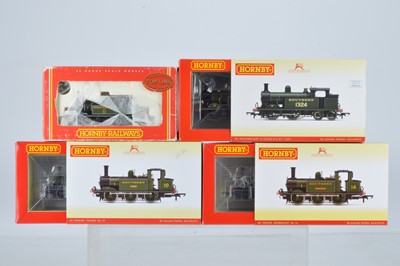 Lot 118 - Hornby (China) boxed 00 Gauge Southern green H Class and three 0-6-0 Terriers including IOW (4)