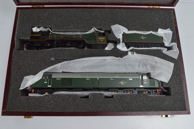Lot 150 - Bachmann boxed 00 Gauge 30-090 15th Anniversary set