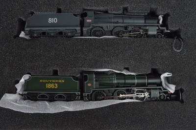 Lot 151 - Bachmann boxed 00 Gauge 32-150 Southern and SECR N Class Double train pack