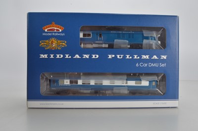 Lot 162 - Bachmann boxed 00 Gauge 31-255DC Nanking blue Midland Pullman Six Car Set