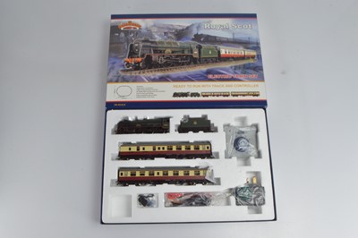 Lot 169 - Bachmann boxed 00 Gauge 30-020 The 'Royal Scot' Train Set