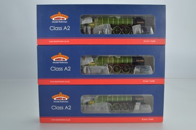 Lot 179 - Bachmann boxed 00 Gauge Apple Green Class A2 Locomotives and Tenders 8DCC (3)