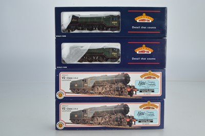 Lot 182 - Bachmann boxed 00 Gauge BR Class V2 2-6-2 Locomotives and Tenders (4)