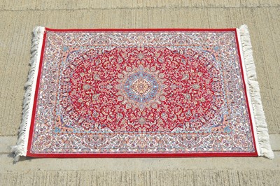 Lot 842 - A modern carpet